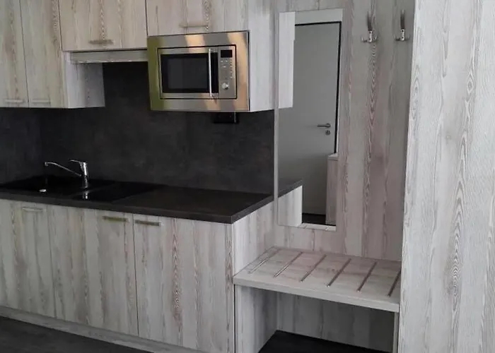 מלון Novina Sleep 3*